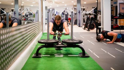 Flexagen Genetic Labs: Innovazione e Prestazioni nel Mondo della Nutrizione Sportiva Flexagen Genetic Labs: Innovazione e Prestazioni nel Mondo della Nutrizione Sportiva